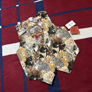 Vintage reversible cats kittens vest

Mens S small

Saddle River